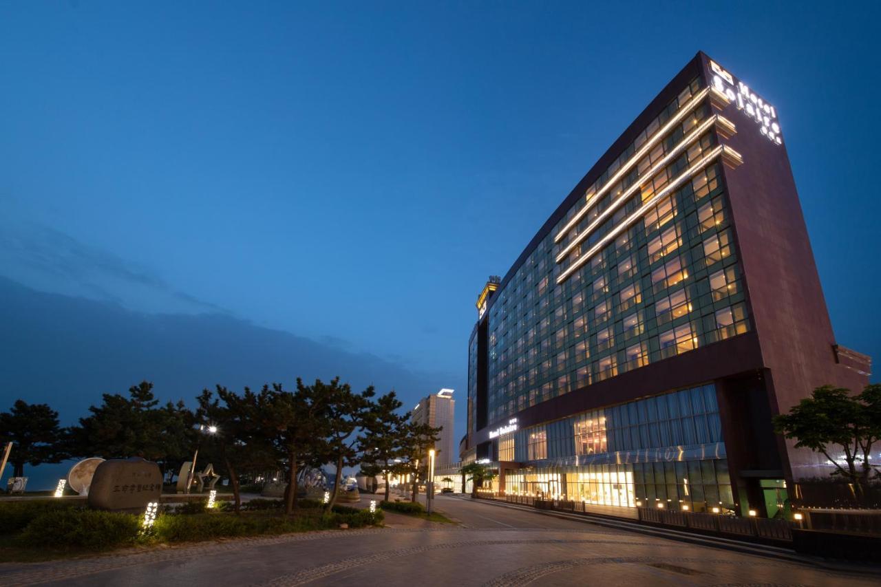 Hotel Solaire Борьонг Екстериор снимка