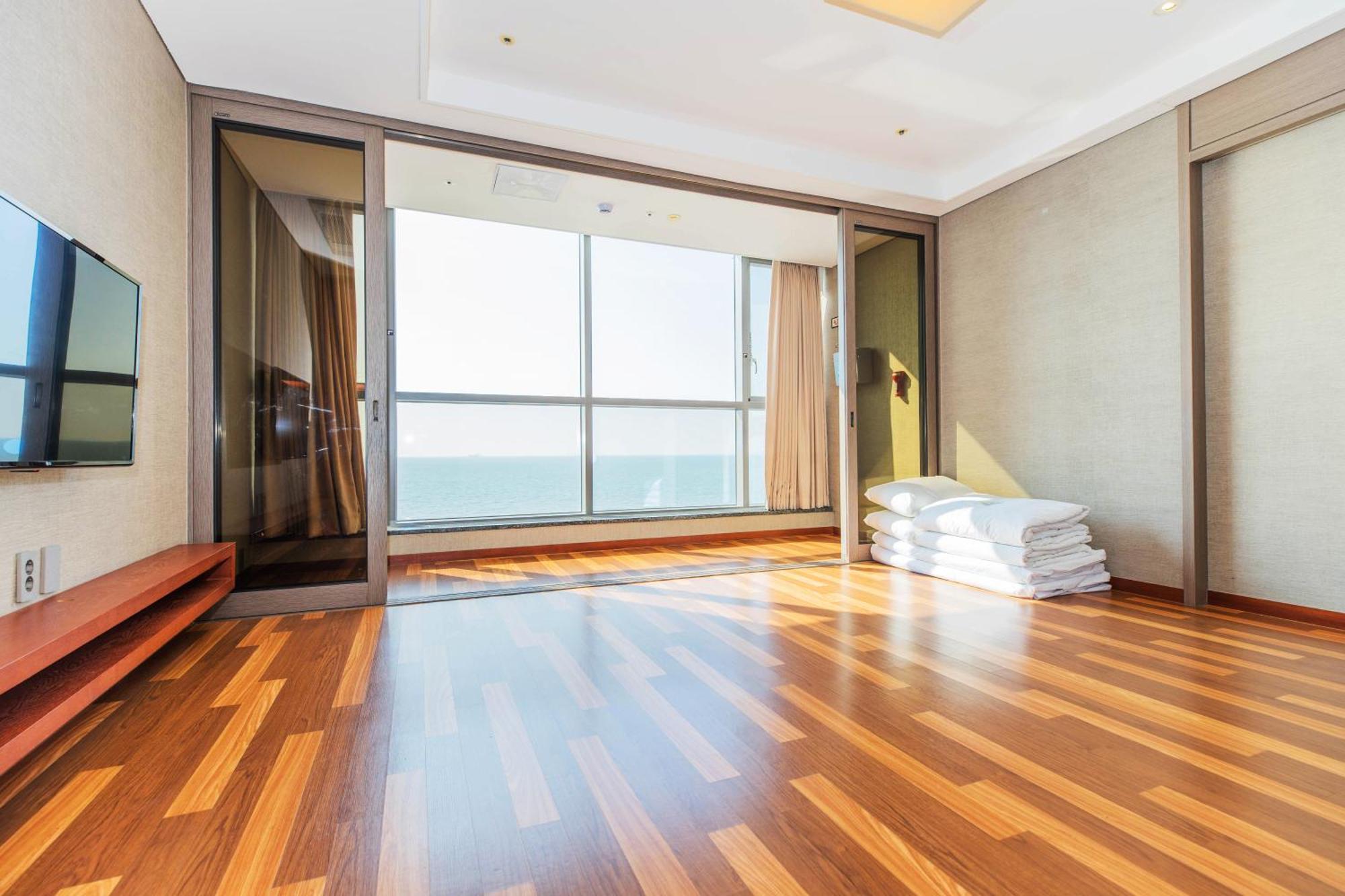 Hotel Solaire Борьонг Екстериор снимка