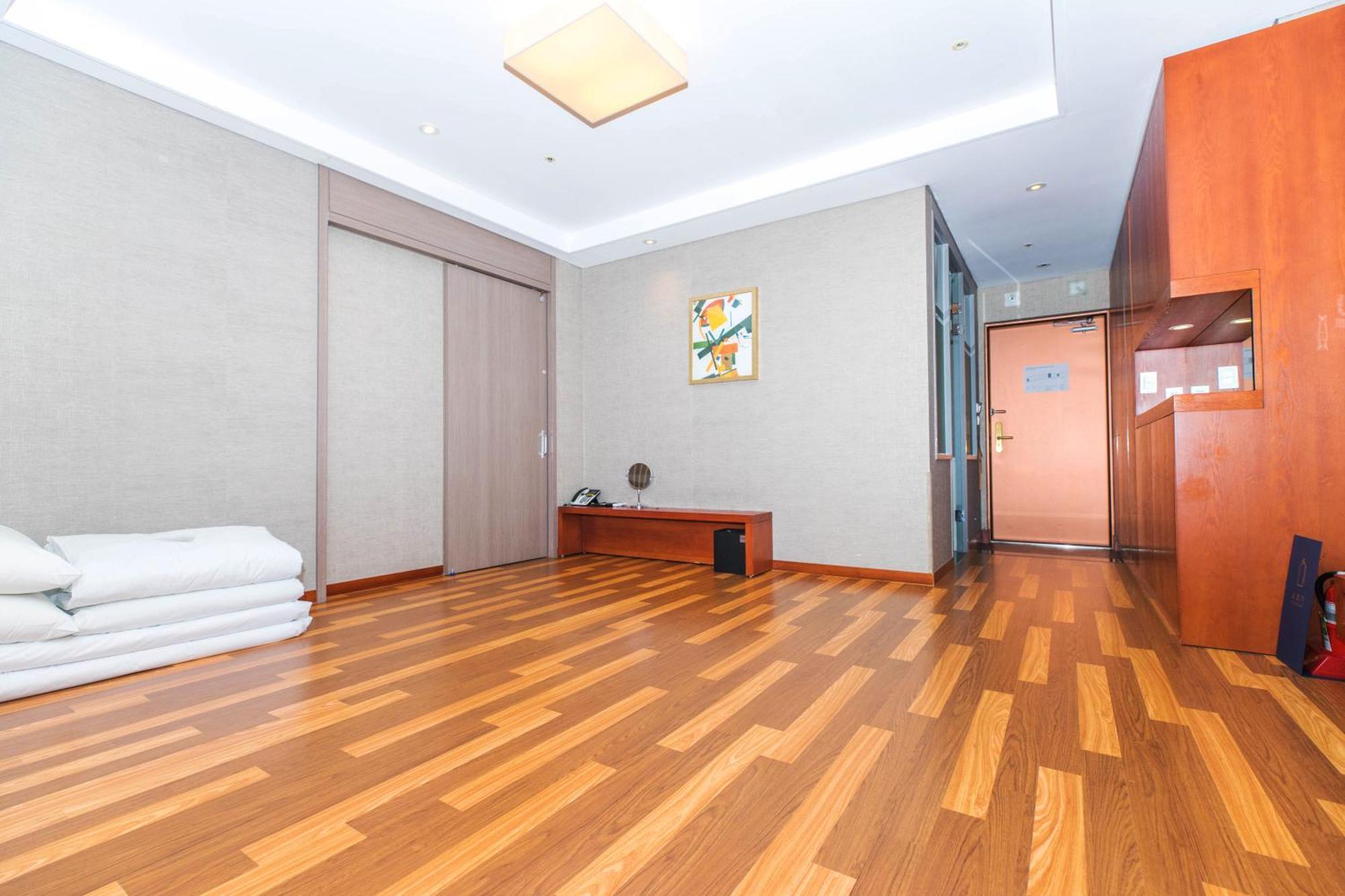 Hotel Solaire Борьонг Екстериор снимка
