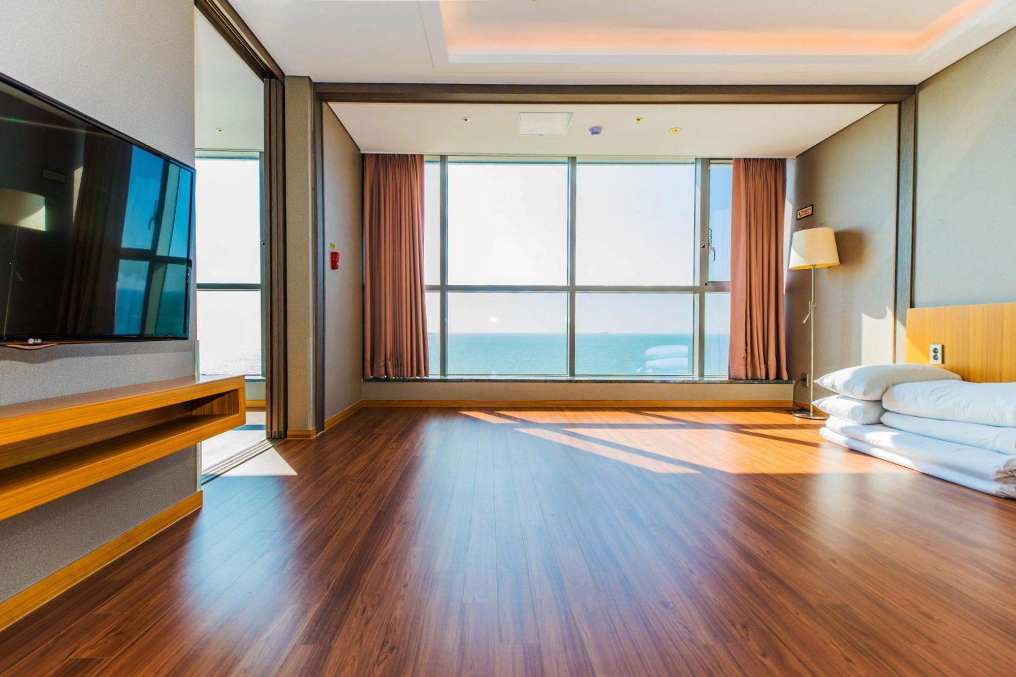 Hotel Solaire Борьонг Екстериор снимка